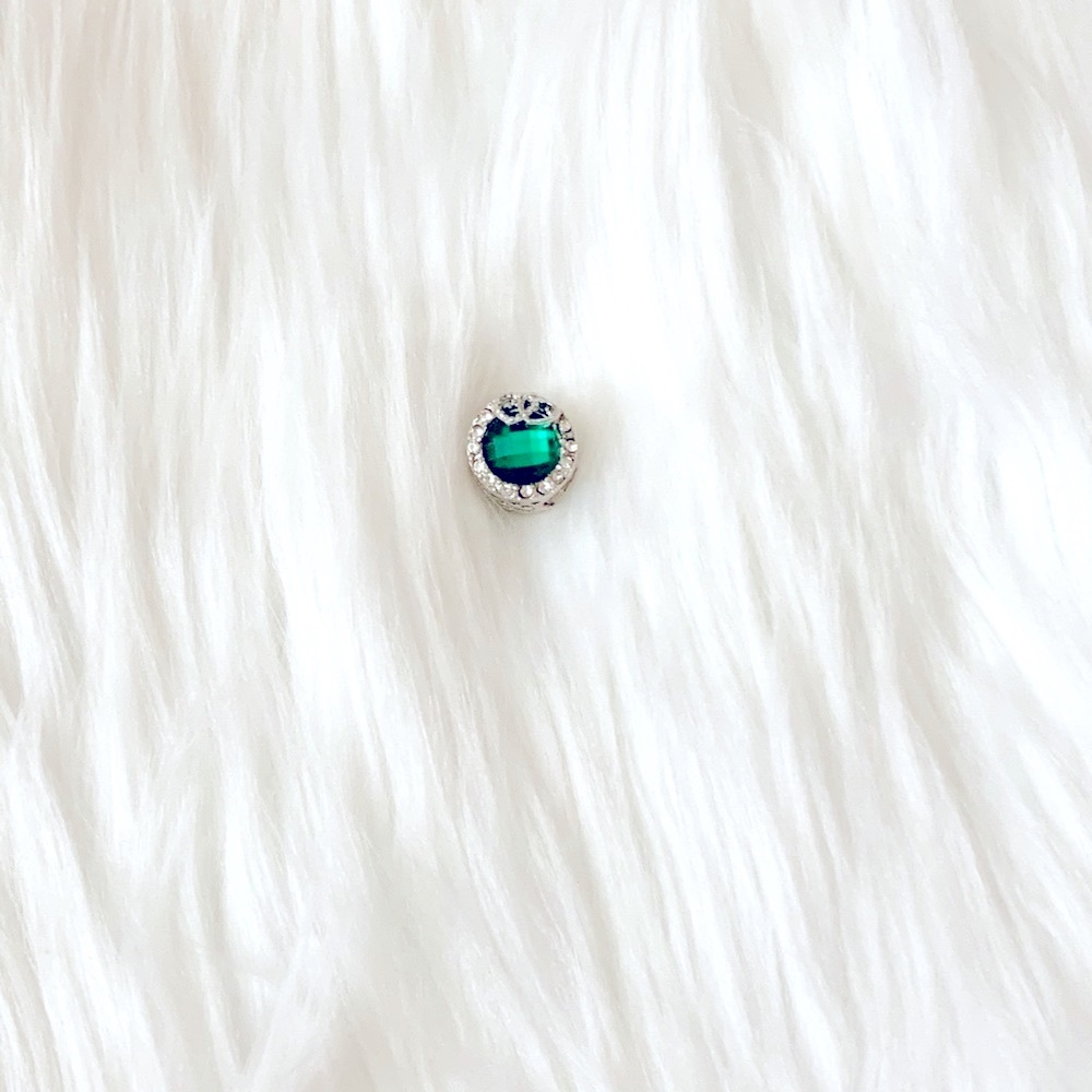 Silver Spacer Bead With Green Tourmaline Hearts